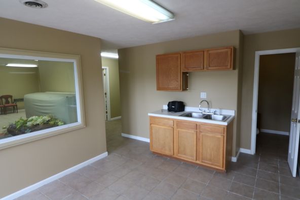 15022 E Illinois, Benton, IL 62812